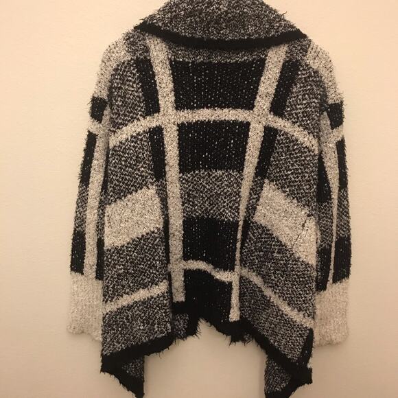 Painted Threads Open Cardigan Black Gray Medium - Picture 3 of 7